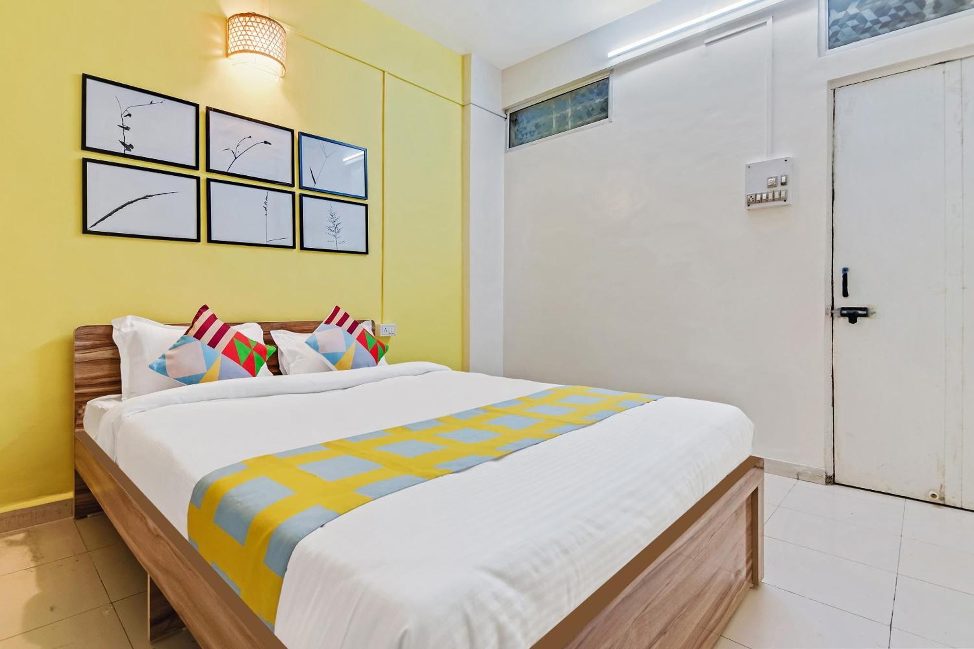 Super Hotel O Saraswati Niwas Vadgaon Budruk Pune Exterior foto